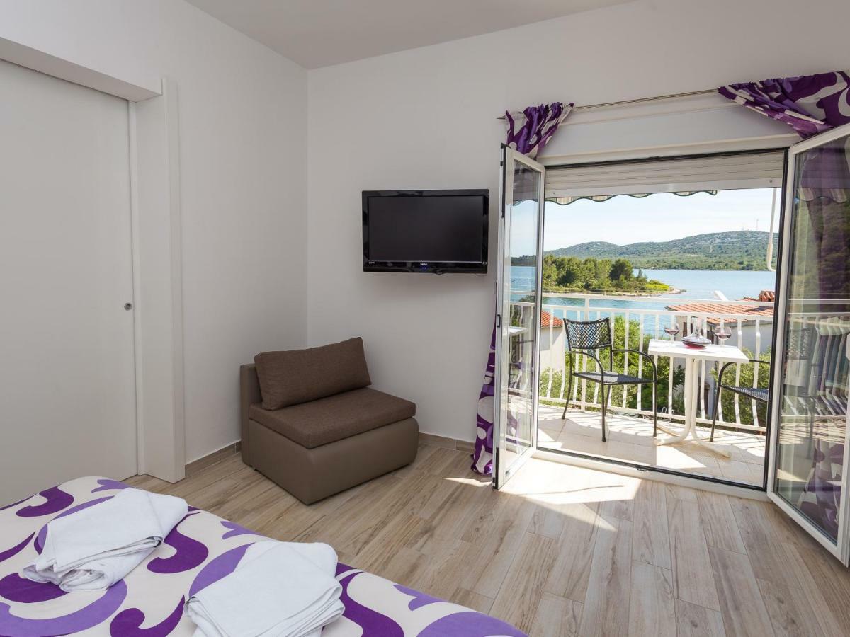 Apartments Antea & Magdalena Pirovac Dış mekan fotoğraf