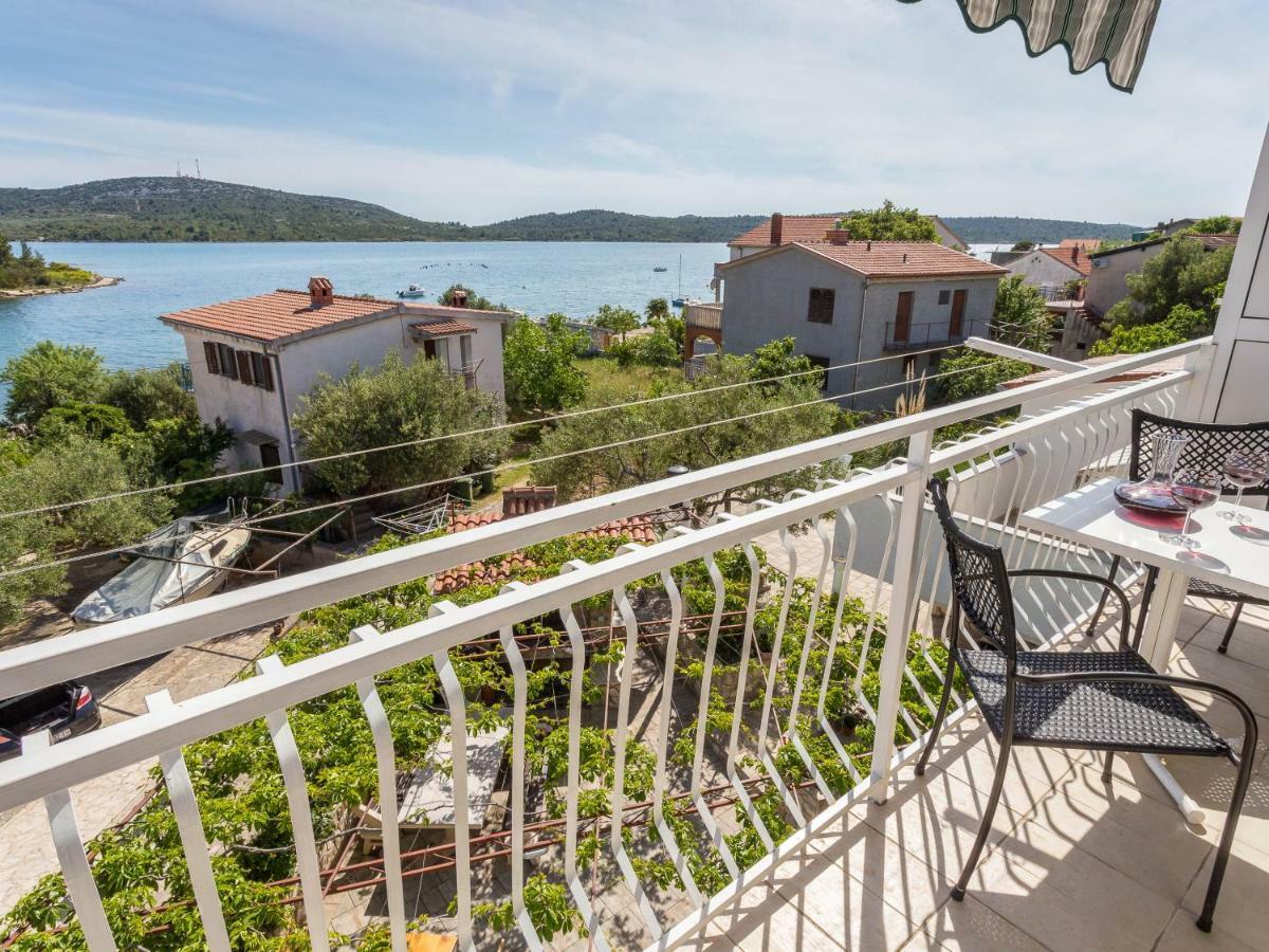 Apartments Antea & Magdalena Pirovac Dış mekan fotoğraf