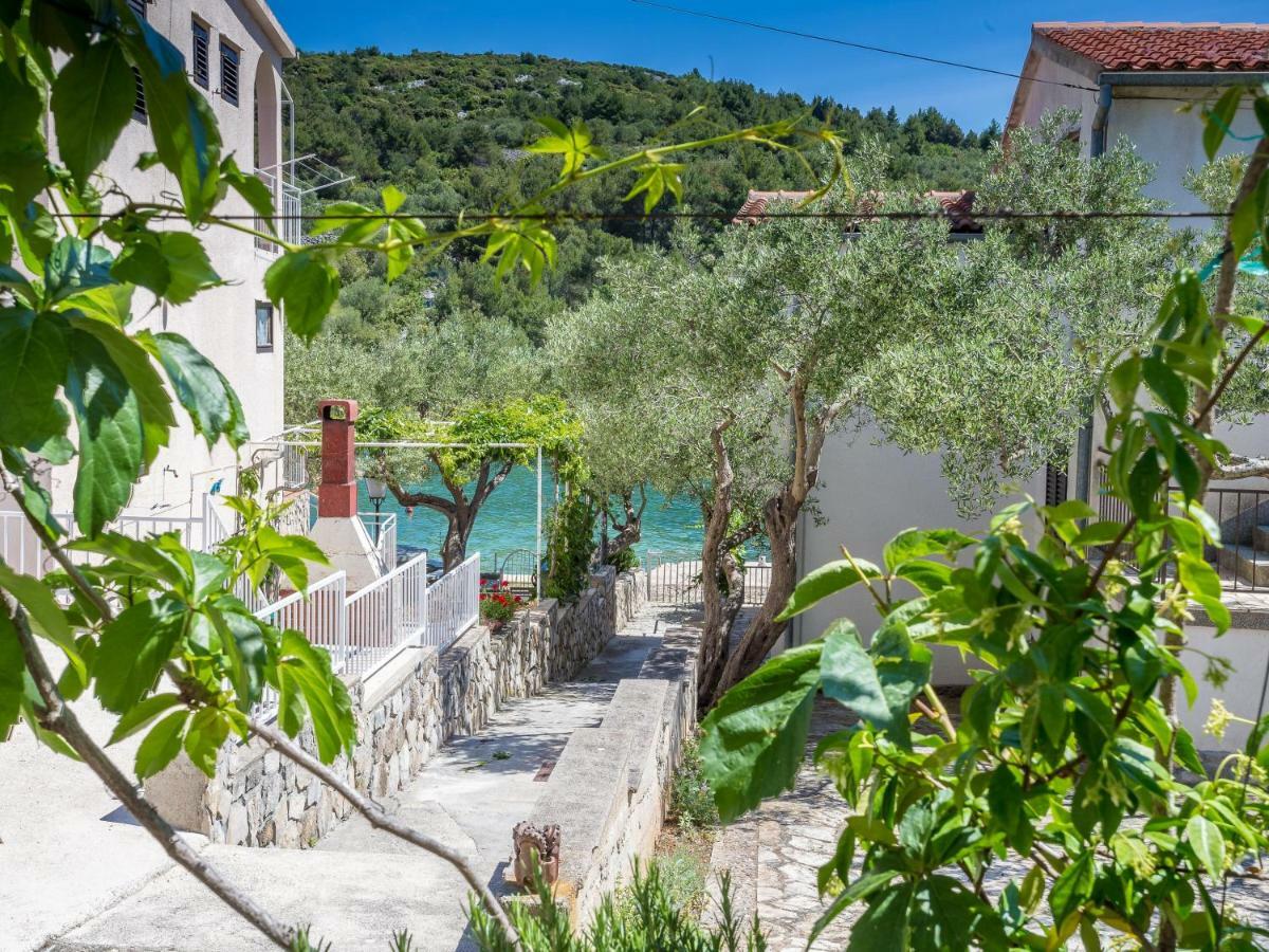 Apartments Antea & Magdalena Pirovac Dış mekan fotoğraf
