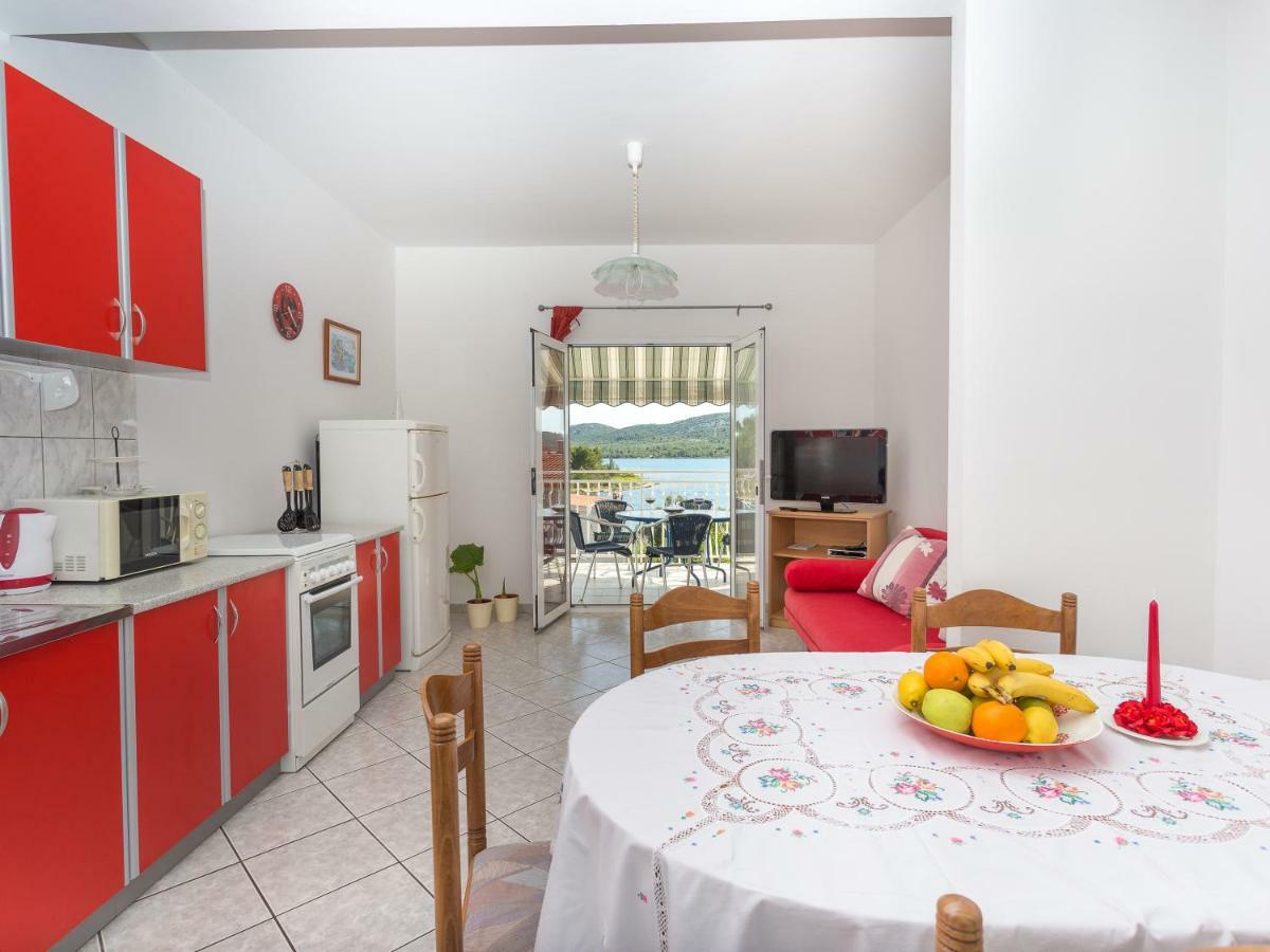 Apartments Antea & Magdalena Pirovac Dış mekan fotoğraf