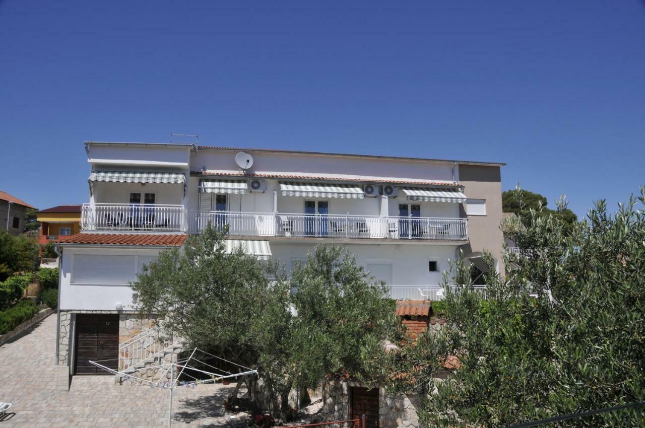 Apartments Antea & Magdalena Pirovac Dış mekan fotoğraf